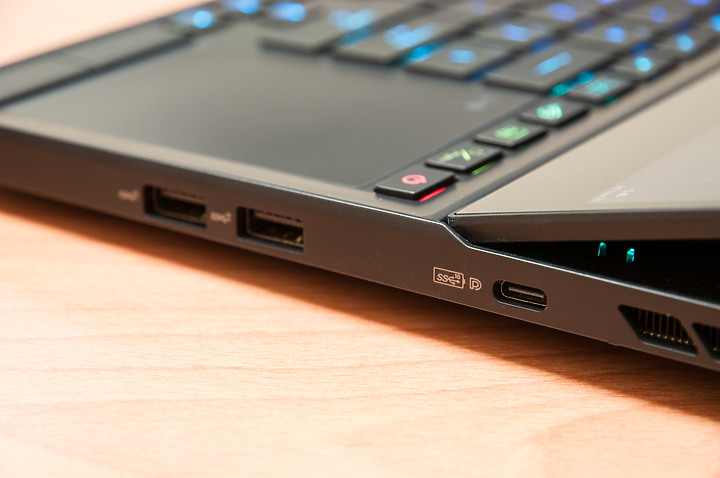 點我看大圖 「ROG Zephyrus Duo 15 SE 5900HX+3080」 - 頂規筆電微開箱文。