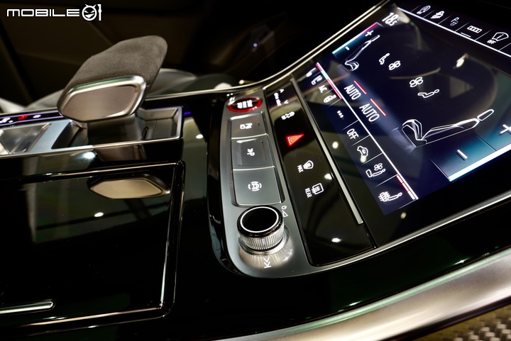 Audi RS Q8 頂級選配