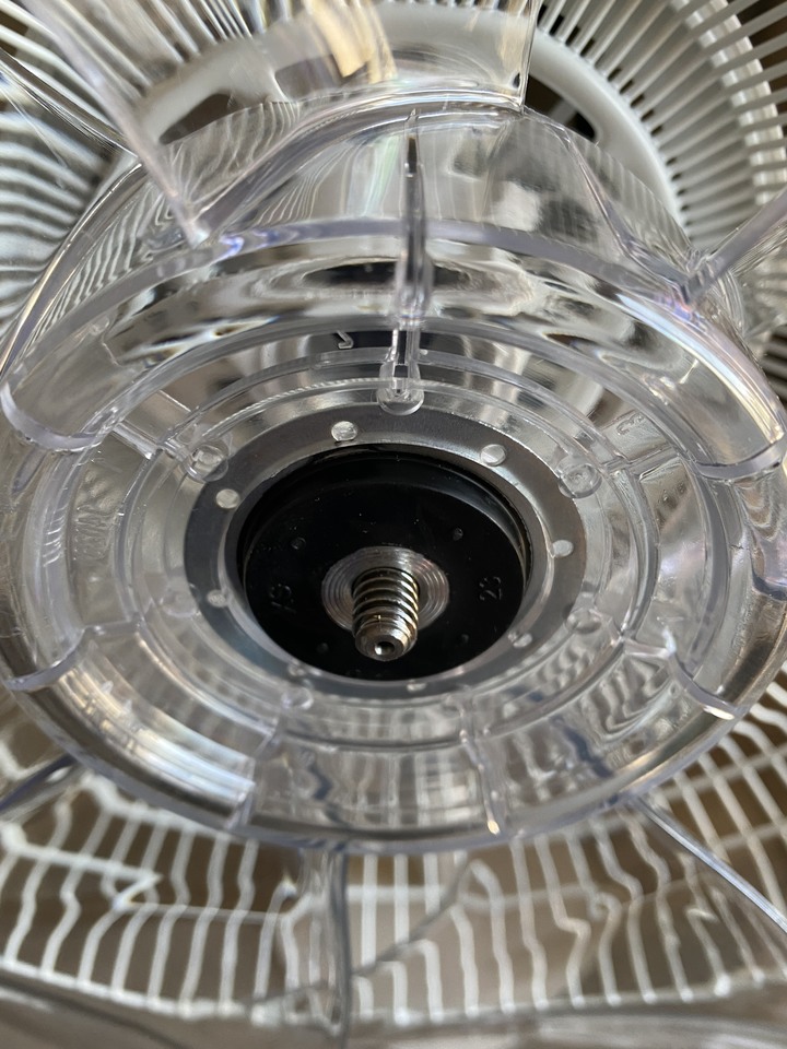 可用OK Google聲控的夏日良伴 - 艾美特14吋DC立地電扇 + 台灣大智慧家庭升級組開箱