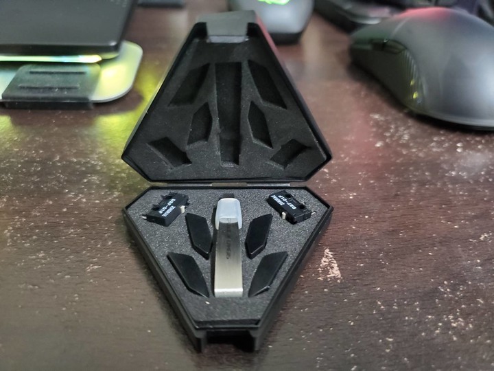 ROG Strix G15 G513QM 開箱 潮流黑 特仕版 使用 分享 輕測試+ 一些心得