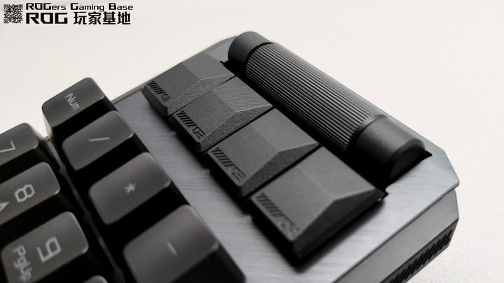 ROG CLAYMORE II開箱 - 一把ROG的傳奇旗艦鍵盤