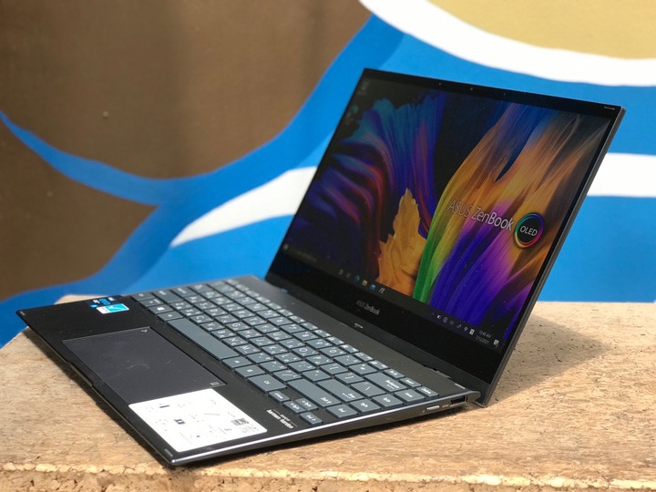 [OL 出任務] Zenbook Flip 13 UX363 靈活翻轉出絕佳應用情境