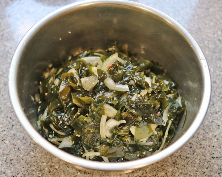 【食譜.涼拌菜】涼拌海帶芽-30分鐘完成,冰箱常備好飯友