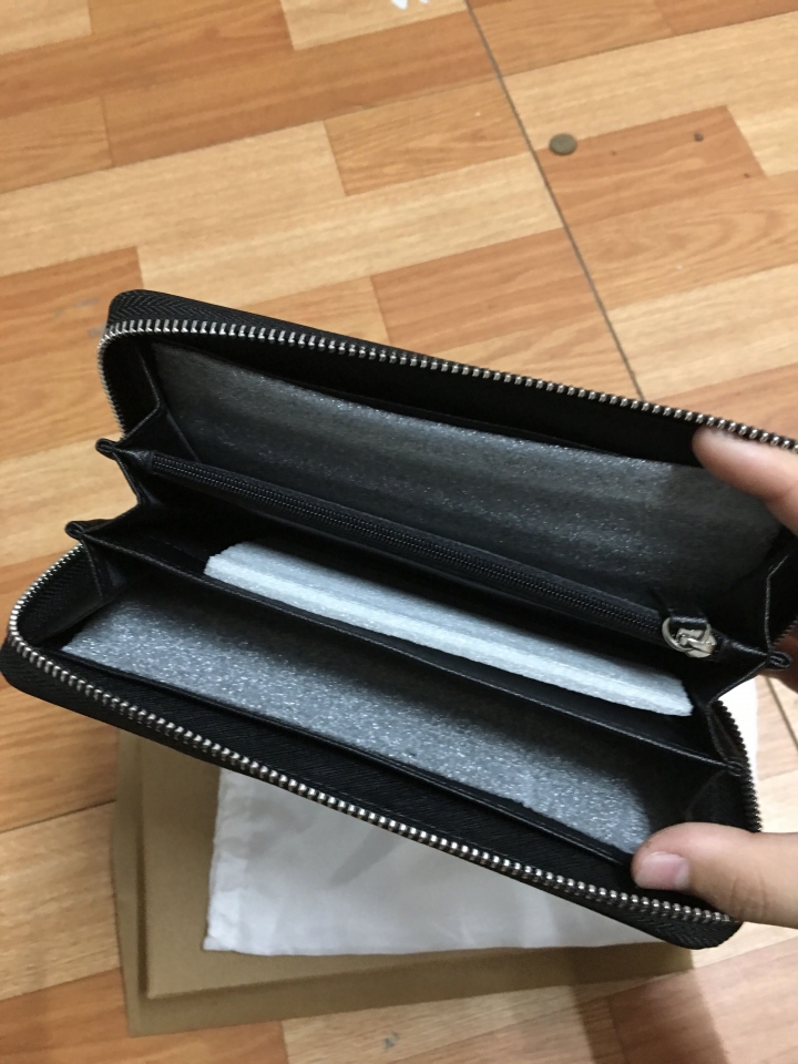 幫忙分辨是否名牌長夾是真還仿
