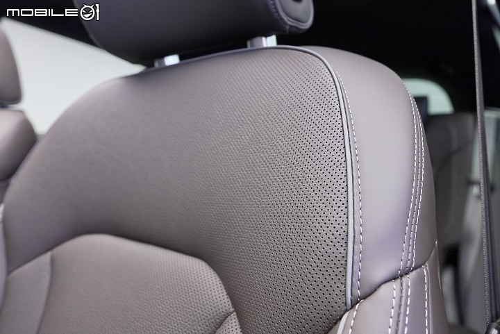 實車照片分享 Audi Q8 55 TFSI quattro S line 金屬龍焰橘 Dragon orange