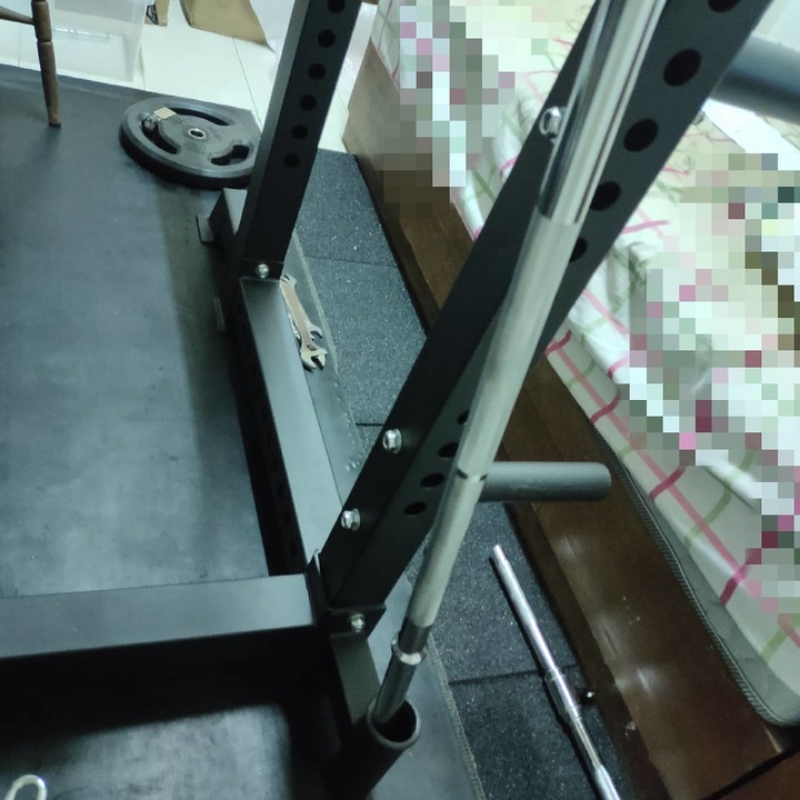 淘寶~對岸貼牌VALOR FITNESS~多功能龍門架開箱