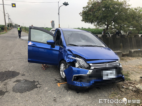 回家途中碰撞休旅車！她「飛墜4米深大排」慘死…女駕駛下車嚇壞