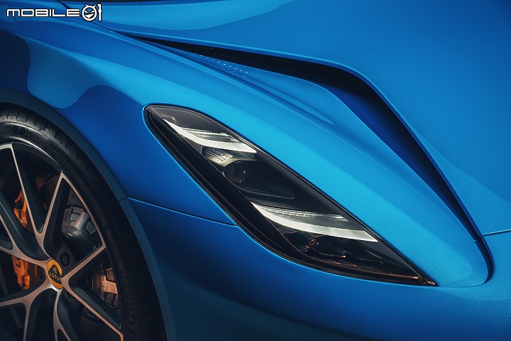 【海外新訊】Lotus Emira正式發表!中置跑車中的頂級超跑!