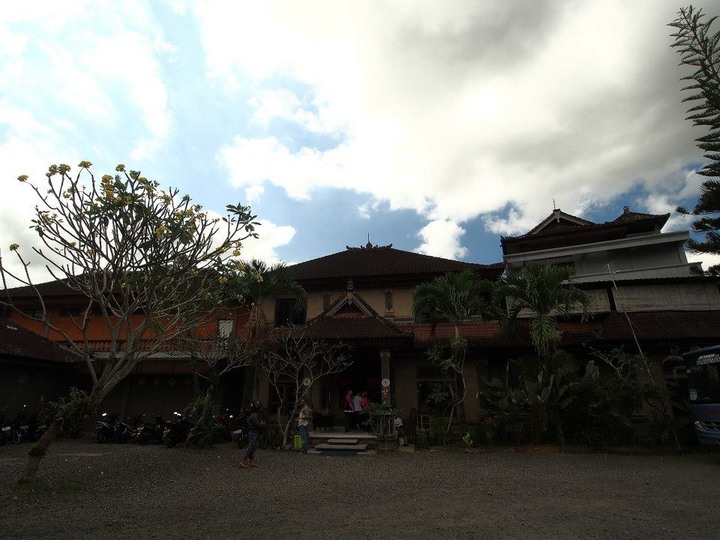 烏布美術館、皇宮與傳統市集、德哥拉朗梯田、Kuta海灘、蠟染村、南灣水上活動與海龜島 — 2014年印尼全覽七日遊 — 第二章 印尼的快樂天堂-峇里島(Bali)