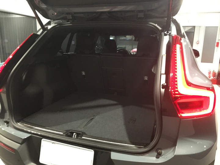 疫情微解封,XC40微開箱