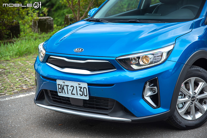 KIA Stonic 1.4驚豔版試駕|實用性出色的入門小休旅!