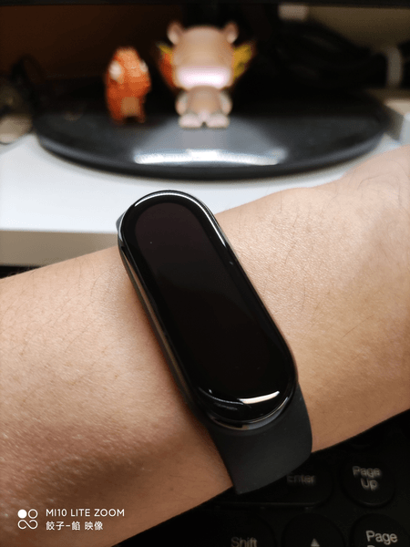 [ 開箱 - 小米系列 ] 小米手環 6 來囉！...快人一步、好快好健康！