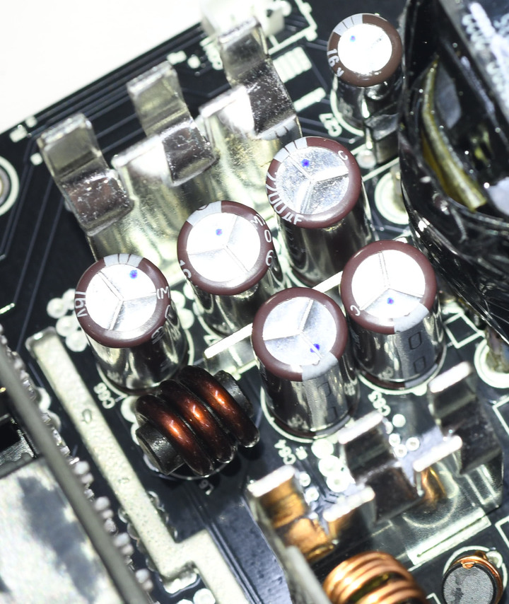 Sharkoon SILENT STORM COOL ZERO 850W金牌全模組化電源開箱