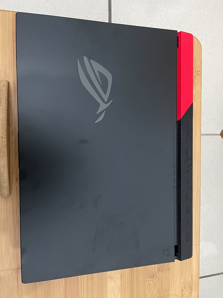 [心得] ASUS ROG Strix G15 AMD Advantage Edition 雙 A 筆電來了