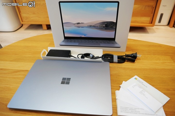 【開箱】輕巧與效能的平衡點～Surface Laptop Go ＆配件好夥伴們