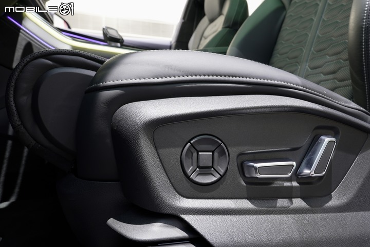 Audi RS Q8 頂級選配