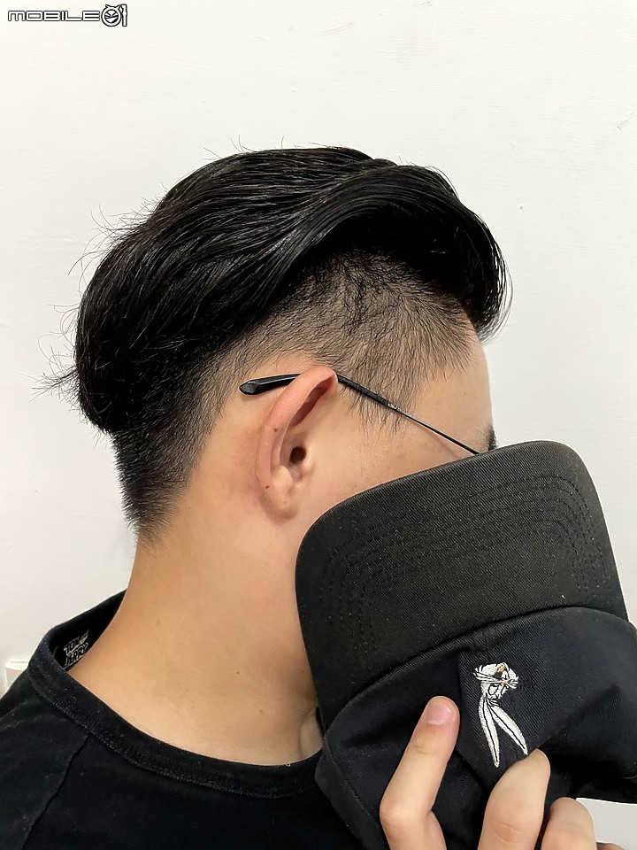 Shear Revival Crystal Lake Ｗater Based Pomade 希爾水晶湖水性髮油 詳細測試