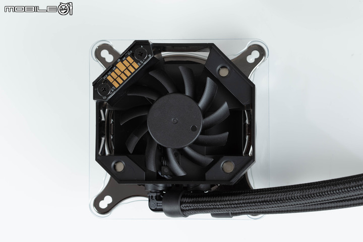 ROG RYUJIN II 360 AIO 水冷散熱器實測 將敗家信仰提升到最高點