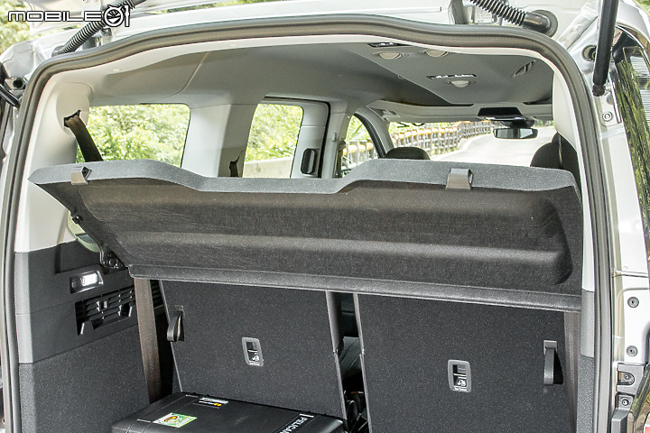 Volkswagen Caddy Maxi 試駕|好爸爸必買SUV? 這台七座MPV也很可以!