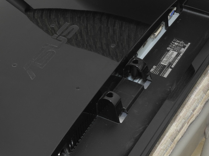 樹昌Treetop L-2000 整合式L型電腦機殼，把電腦變成收銀機