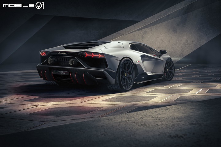【海外新訊】大牛的最終篇章,Lamborghini 「Aventador LP780-4 Ultimae」正式發表!