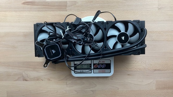 不同以往，這就是船員們的信仰。CORSAIR iCUE H150i PRO RGB XT