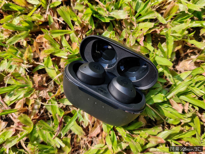「開箱」SoundPeats T2 - 2千不到、有通透模式、音質又好！ANC 主動降噪藍牙耳機