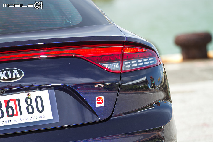 Kia Stinger 3.3 GT AWD小改款試駕∣務實生活、駕馭樂趣 其實可以兼得
