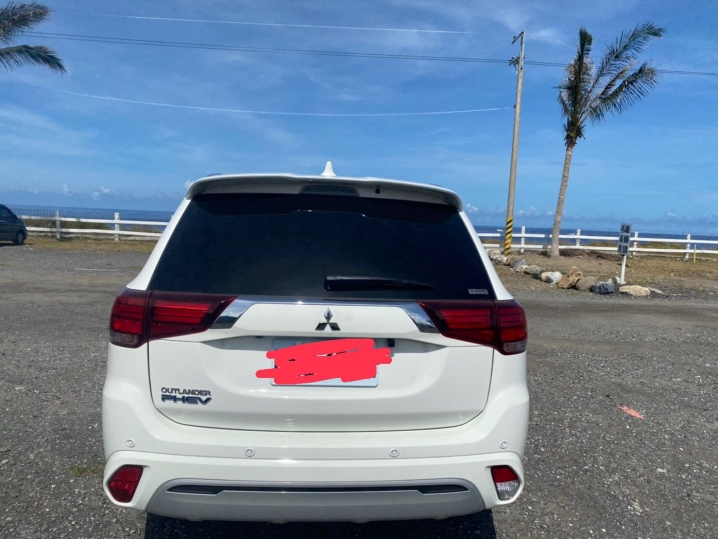 outlander phev 微解封feat訓車feat來去飯店住一晚 宜花三日遊