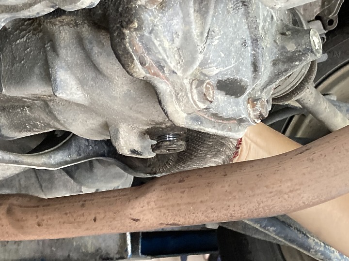 第一代RAV4差速器油與加力箱油自行更換初體驗