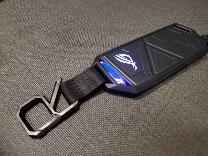 ROG Strix G15 G513QM 開箱 潮流黑 特仕版 使用 分享 輕測試+ 一些心得
