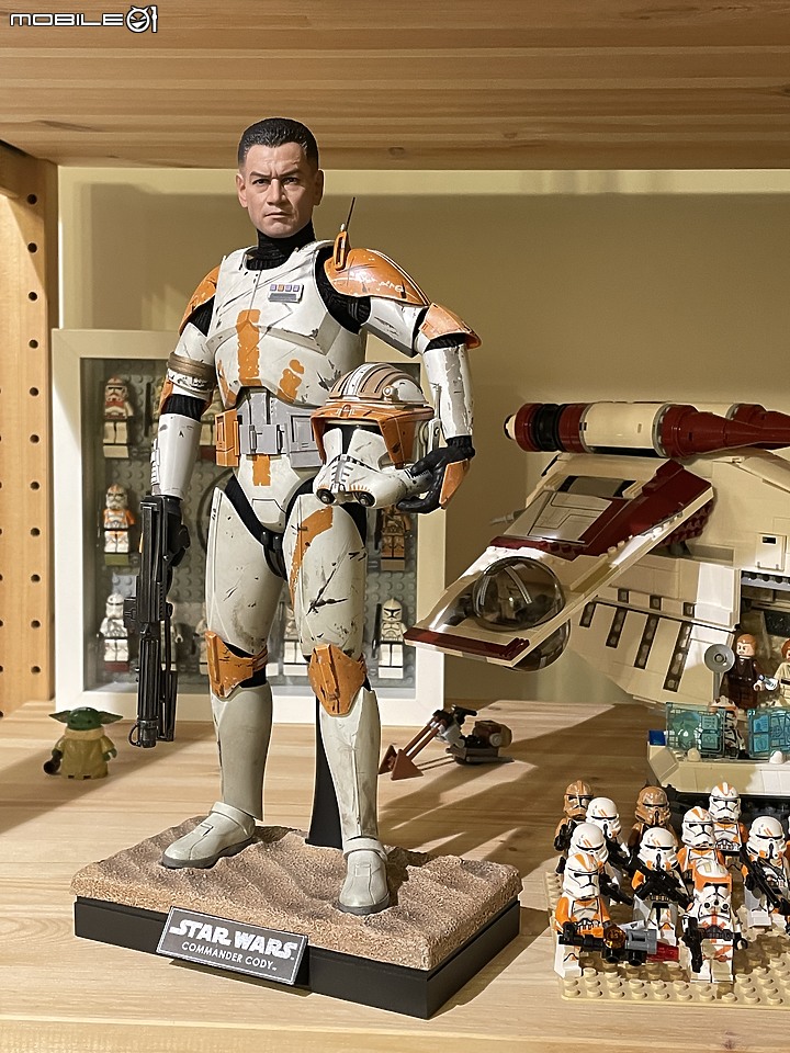 我得第一隻HotToys MMS524 複製人 212團 寇迪隊長