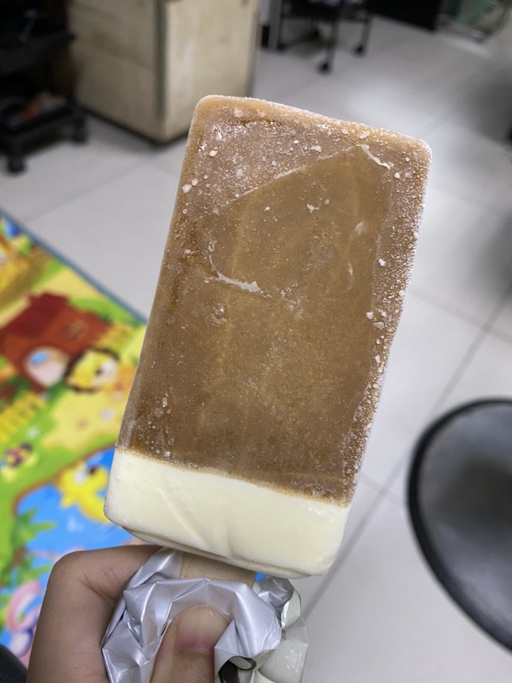 全家買了網紅古娃娃 X WA！COOKIES 聯名雪糕，HG點數入手，味道可以耶！