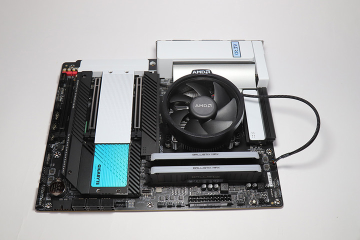 AMD Ryzen 5 5600X 開箱+X570S主機板效能表現分享