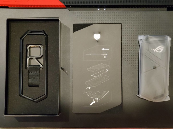 ROG Strix G15 G513QM 開箱 潮流黑 特仕版 使用 分享 輕測試+ 一些心得