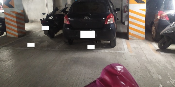 無奈... 自己買的汽車位停機車,還是會被移車.....