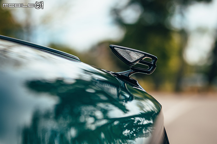 【海外新訊】最尊貴奢華的Hybrid車款誕生,Bentley推出Flying Spur Hybrid動力車型!