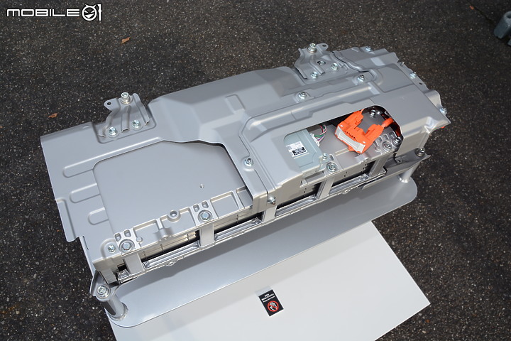 【海外新訊】久違了!大改款Toyota Prius C正式發表,平均油耗35.8km/L、月販目標9,800輛!