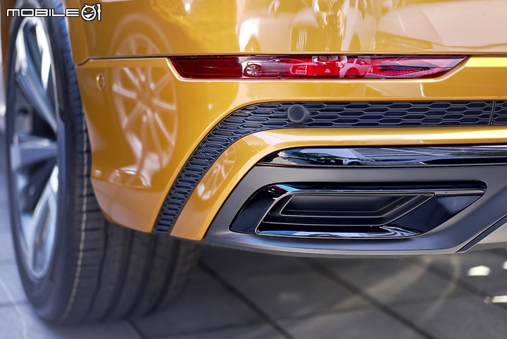 實車照片分享 Audi Q8 55 TFSI quattro S line 金屬龍焰橘 Dragon orange