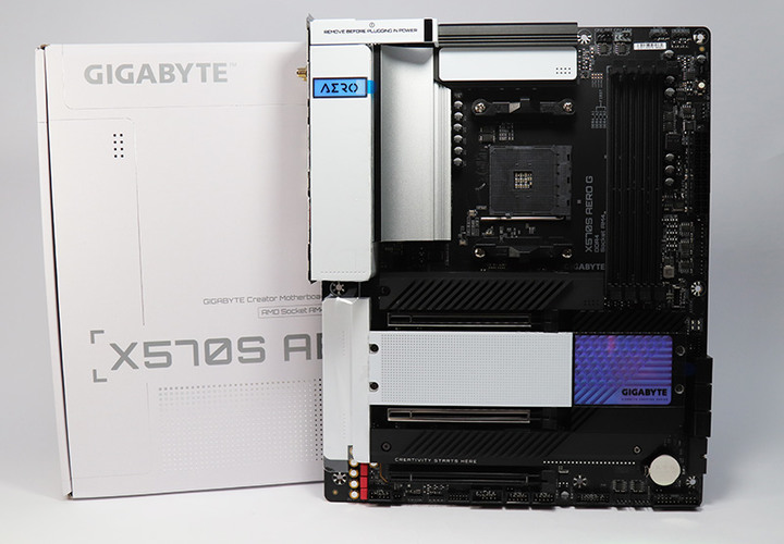 AMD Ryzen 5 5600X 開箱+X570S主機板效能表現分享