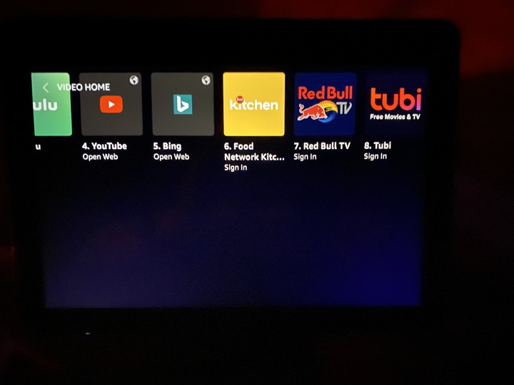 會跟著你擺頭的Smart Display - Amazon Echo Show 10