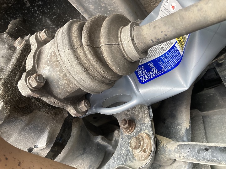 第一代RAV4差速器油與加力箱油自行更換初體驗