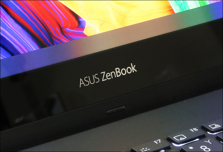 ZenBook Flip 13 OLED「UX363EA」簡單巡禮