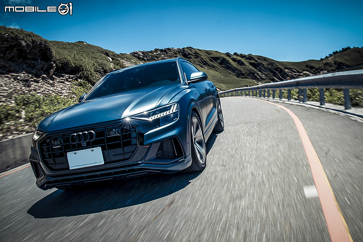 【Audi Q8 55 TFSI 星浩藍】選配/開箱/包膜/消光犀牛皮/外拍 圖多分享 by Vansen