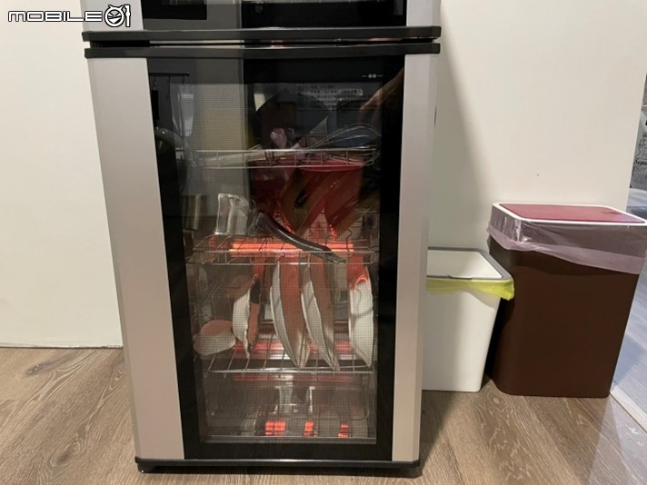 點我看大圖 高溫殺菌消毒! 海爾100L 紅外線光波 ZTD100-A 開箱分享