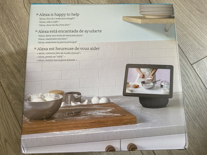 會跟著你擺頭的Smart Display - Amazon Echo Show 10