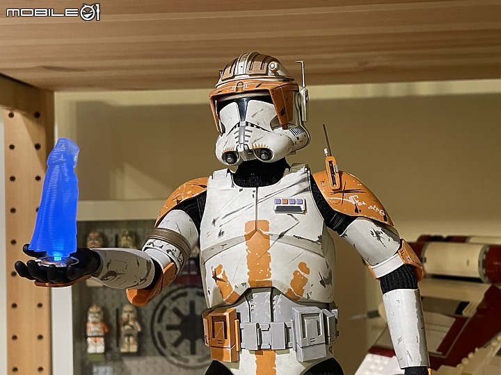 我得第一隻HotToys MMS524 複製人 212團 寇迪隊長