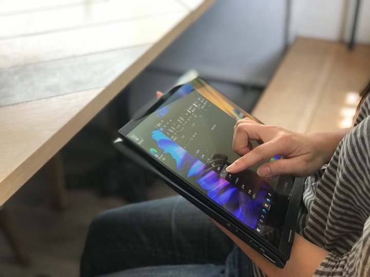 [OL 出任務] Zenbook Flip 13 UX363 靈活翻轉出絕佳應用情境
