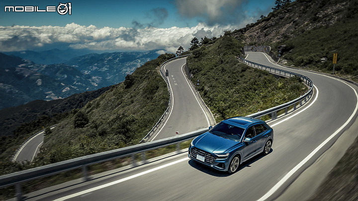 【Audi Q8 55 TFSI 星浩藍】選配/開箱/包膜/消光犀牛皮/外拍 圖多分享 by Vansen