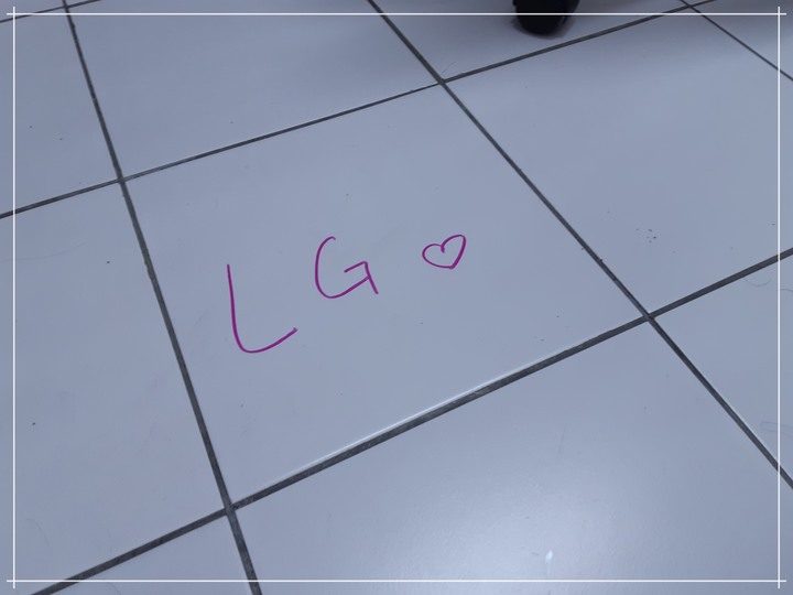 跟我來場障礙賽吧！LG M9 MAX 銳眼雙旋拖地機器人！